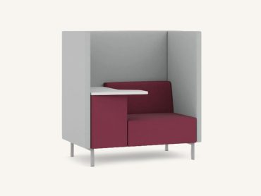 Pledge Fence Work Chair with Laptop Tablet