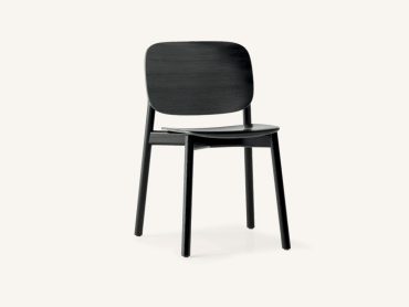 Boss Design Kitt wood cafe chair