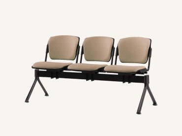 Atrium beam seating with seat pads