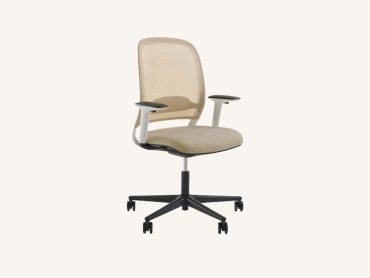 Orangebox Recur mesh back chair
