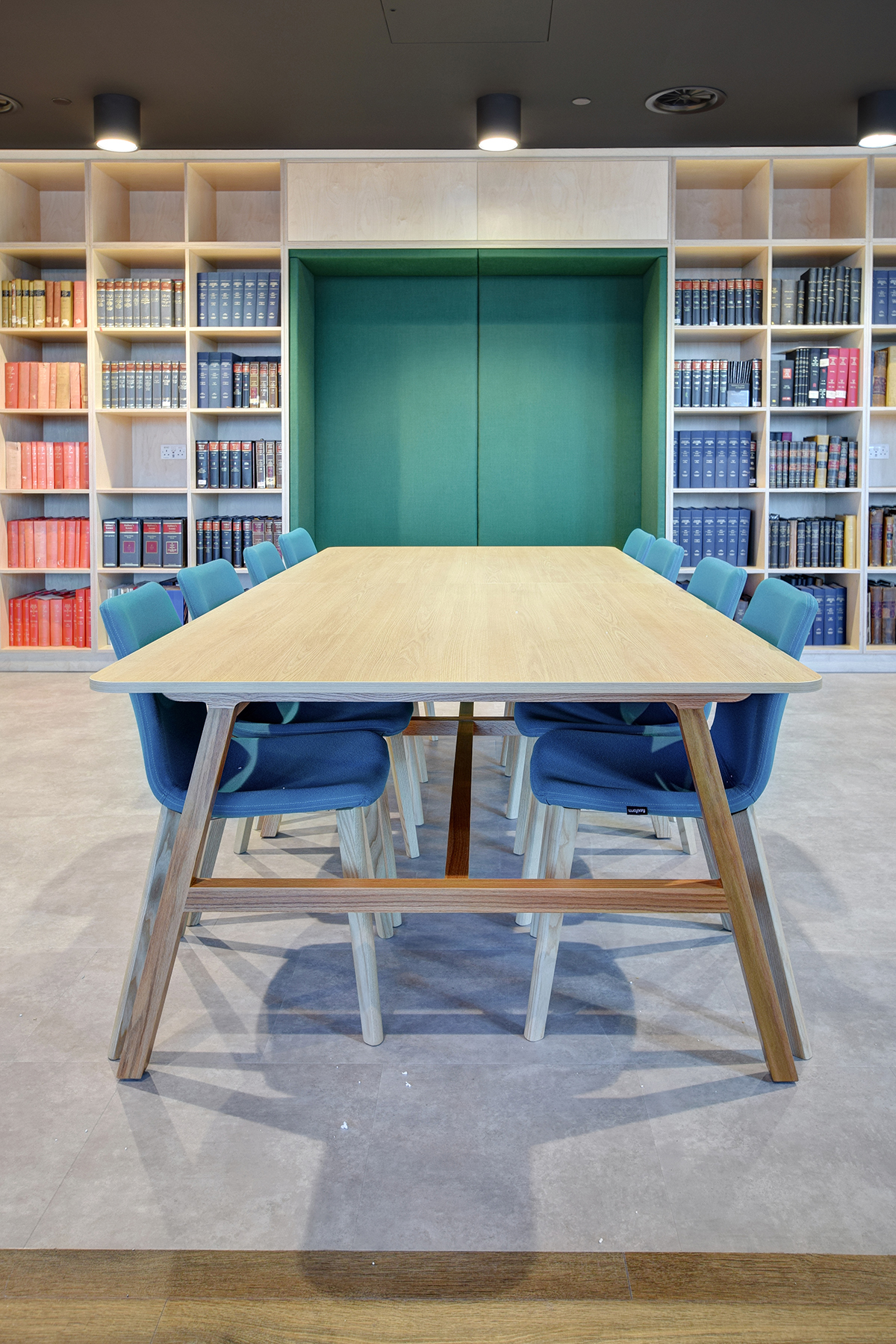 miss collaboration chair