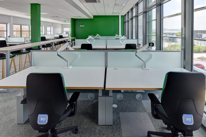 Height adjustable office desks