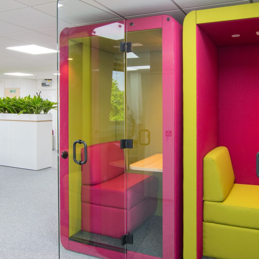 office-move-and-furniture-instalation