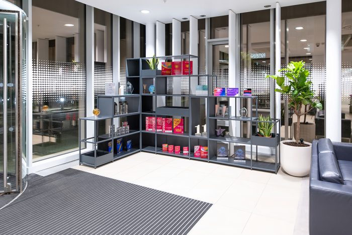 Flexigrid office dividers and partitioning