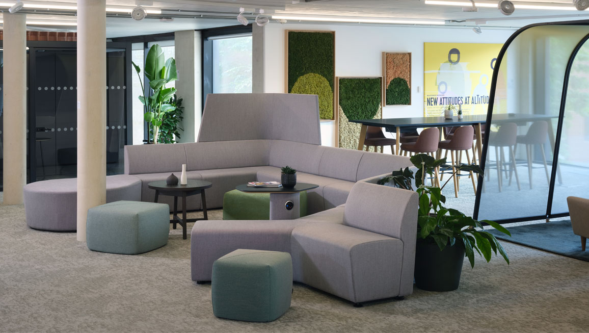 UK office furniture showrooms and consultation